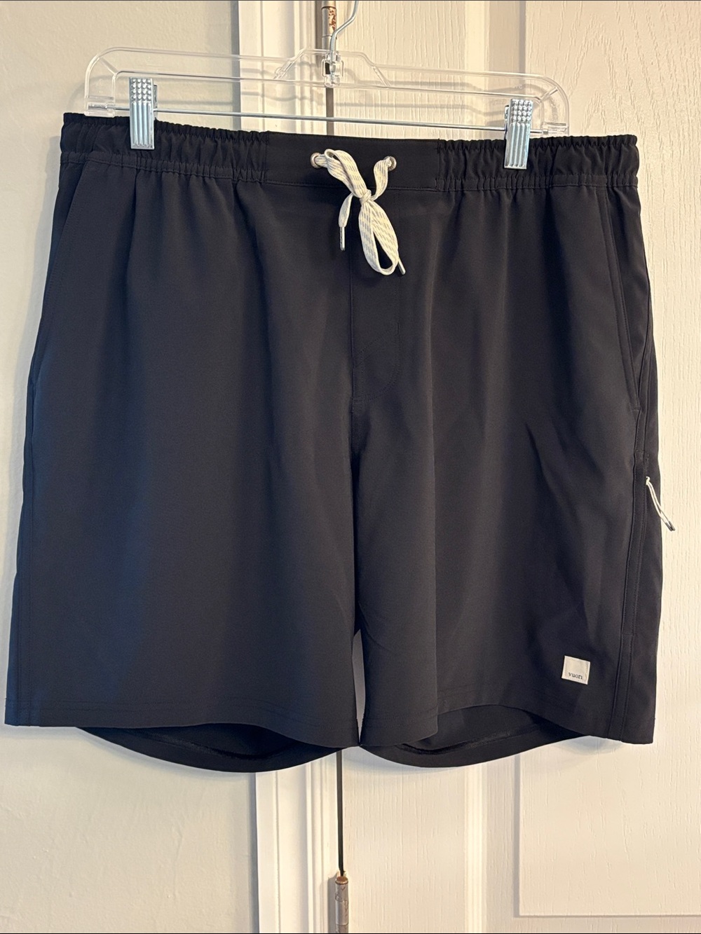 Vuori Banks Session Short Unlined 7"